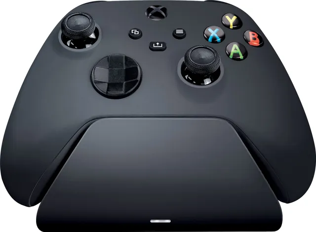 razer-universal-quick-charging-stand-per-xbox-base-di-ricarica-rapida-magnetica- image 1