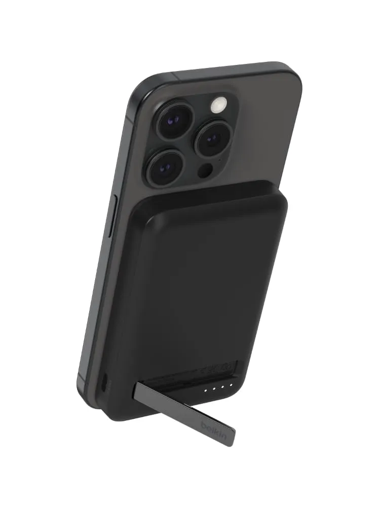 belkin-boostcharge-pro-power-bank-magnetica-5000-mah-qi2-15w-con-supporto-integr image 1