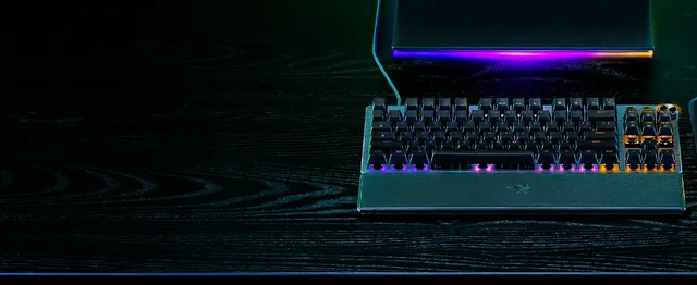 razer-huntsman-v3-pro-tastiera-ottica-analogica-esport-con-rapid-trigger-rotella image 1