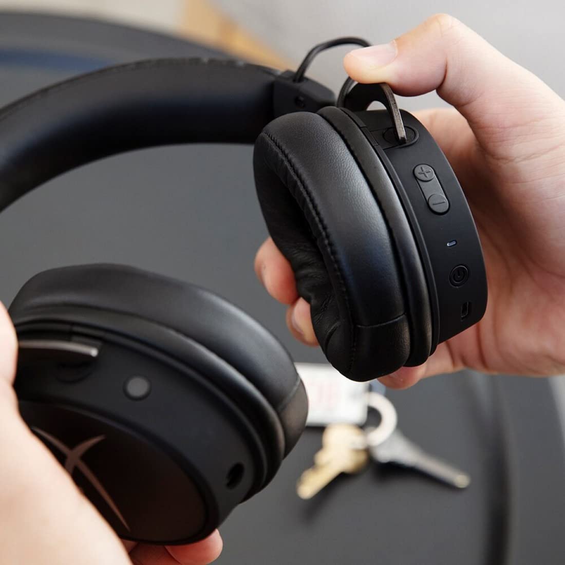 hp-hyperx-cloud-mix-cuffie-gaming-bluetooth-4-2-e-cablate-hi-res-telaio-in-allum image 2