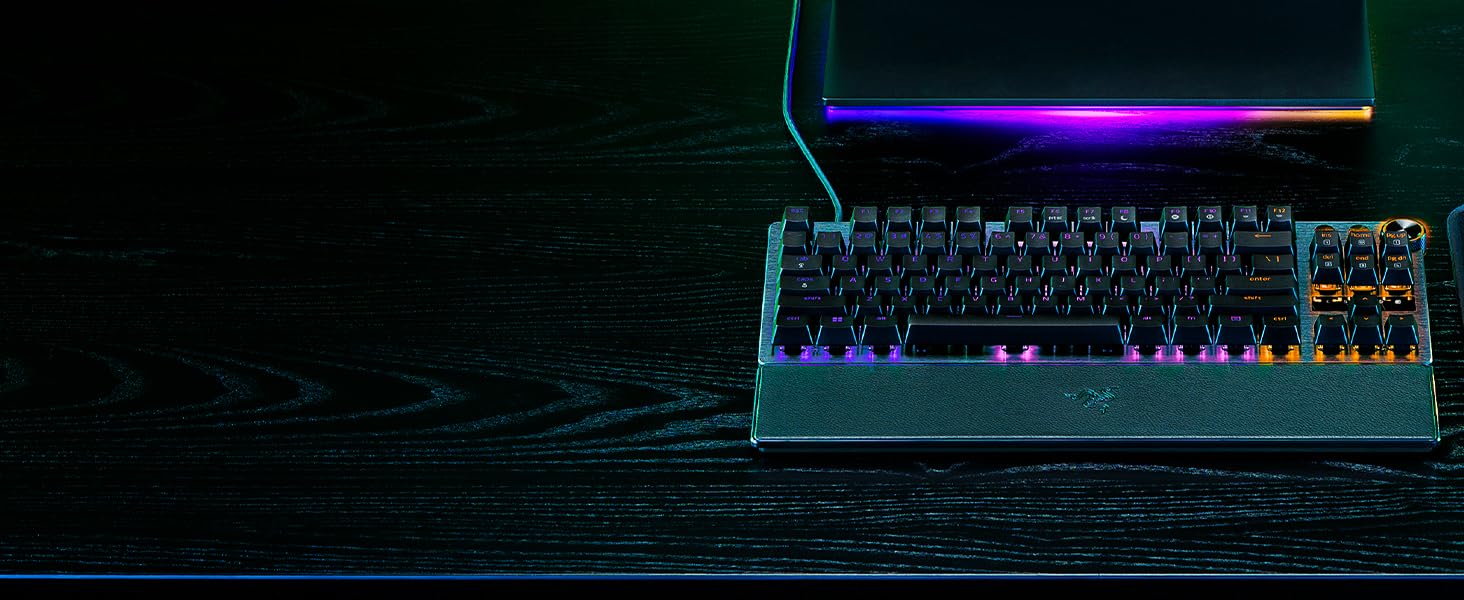 razer-huntsman-v3-pro-tastiera-ottica-analogica-esport-con-rapid-trigger-rotella image 1