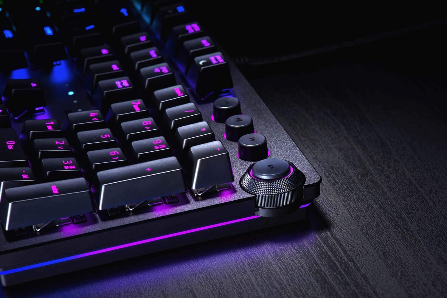razer-huntsman-elite-tastiera-gaming-meccanica-con-switch-optomeccanici-purple-r image 3