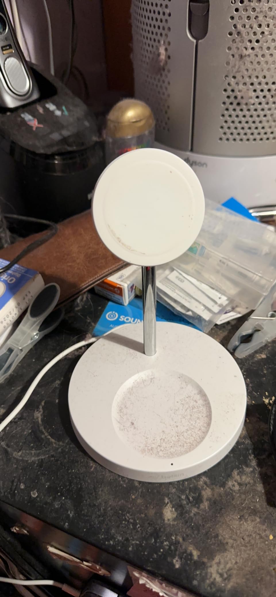 Buon caricatore, piedistallo un po' leggero