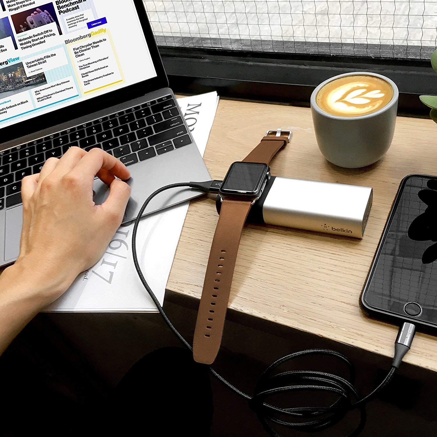 belkin-valet-charger-batteria-esterna-6700-mah-2-in-1-con-ricarica-magnetica-app image 5