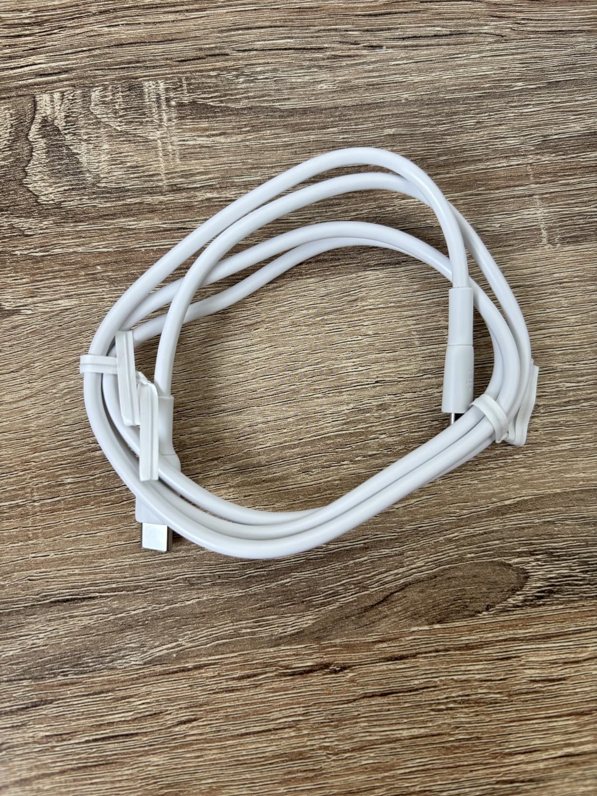 Meno ingombro della wall plug originale